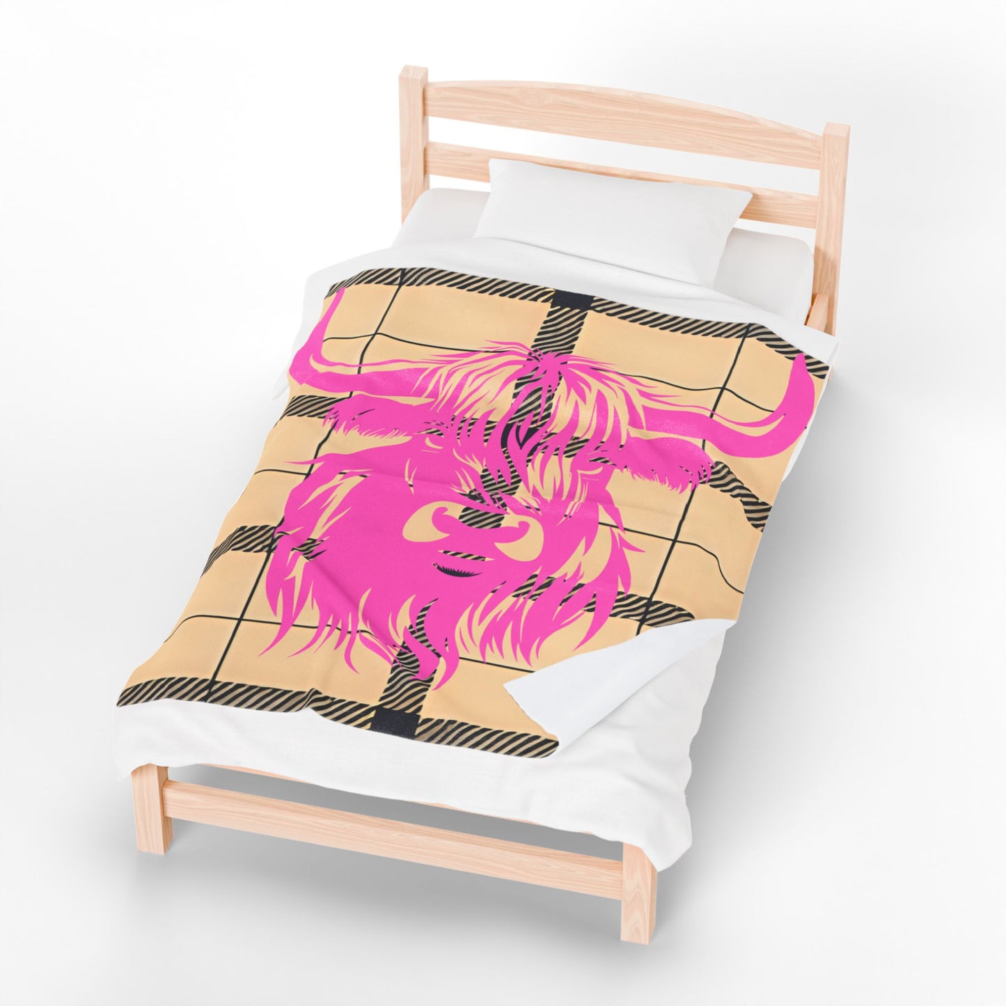 Pink Highland Cow Blankets, Cozy Velveteen Throw, Unique Home Decor, Gift for Animal Lovers, Warm Plush Blanket