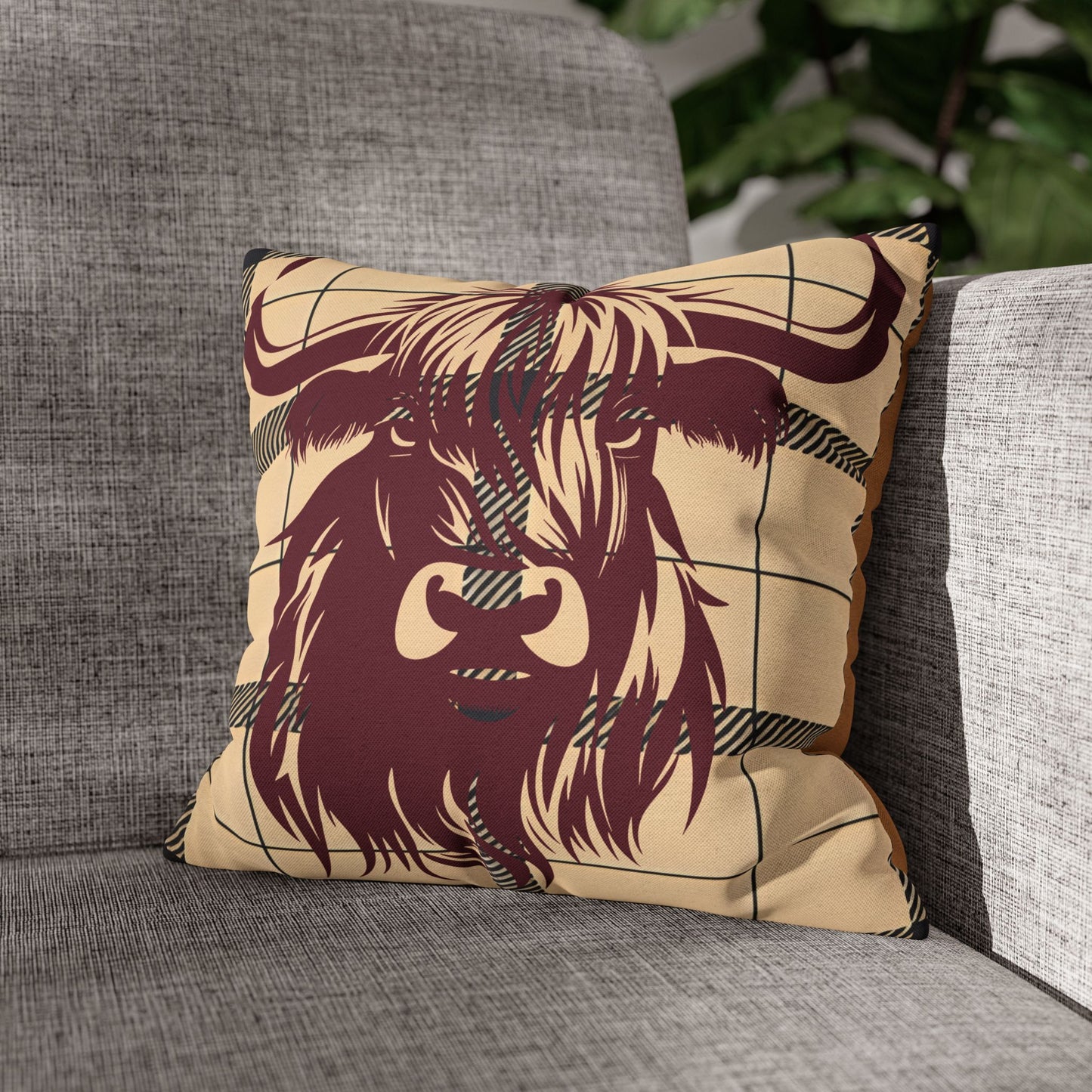 Highland Cow Pillowcase, Cozy Home Decor, Rustic Farmhouse Accent, Unique Gift for Animal Lovers, Throw Pillow Cover, Country Style Cushion