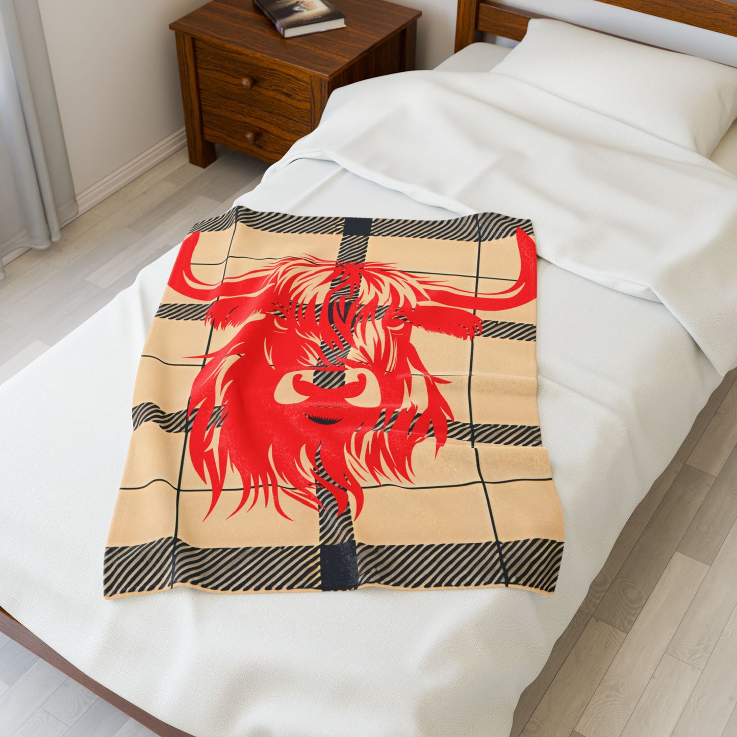 Bold Highland Cow Velveteen Plush Blanket, Cozy Home Decor, Gift for Animal Lovers, Perfect for Relaxation, Camping, Winter Nights