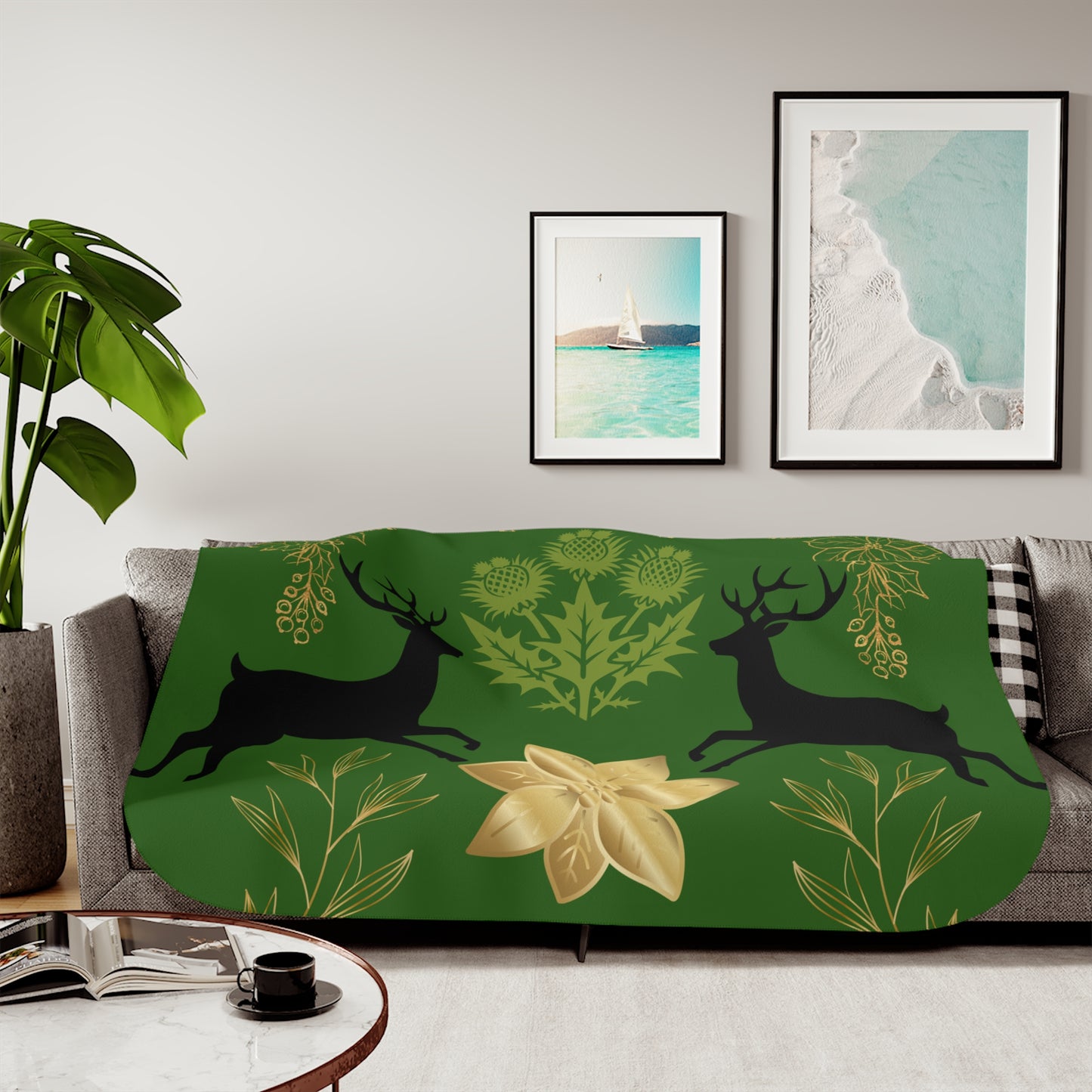 Cozy Sherpa Blanket with Reindeer and Floral Design | Perfect for Holidays