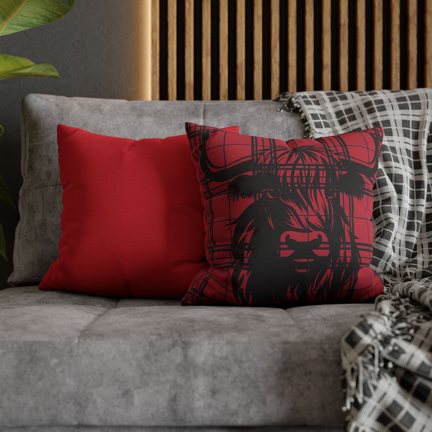 Highland Cow Pillowcase, Rustic Farmhouse Decor, Gift for Animal Lovers, Cozy Home Accent, Wedding or Housewarming Gift