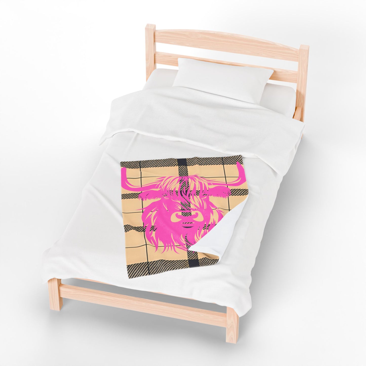 Pink Highland Cow Blankets, Cozy Velveteen Throw, Unique Home Decor, Gift for Animal Lovers, Warm Plush Blanket