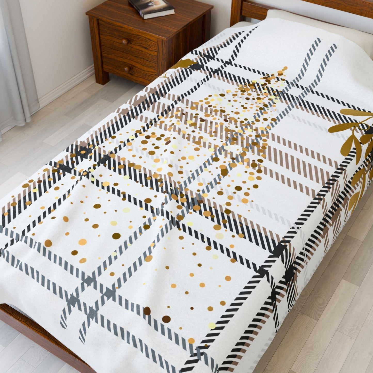 Plaid Gold Mistletoe Velveteen Plush Blanket — Holiday Cozy Throw
