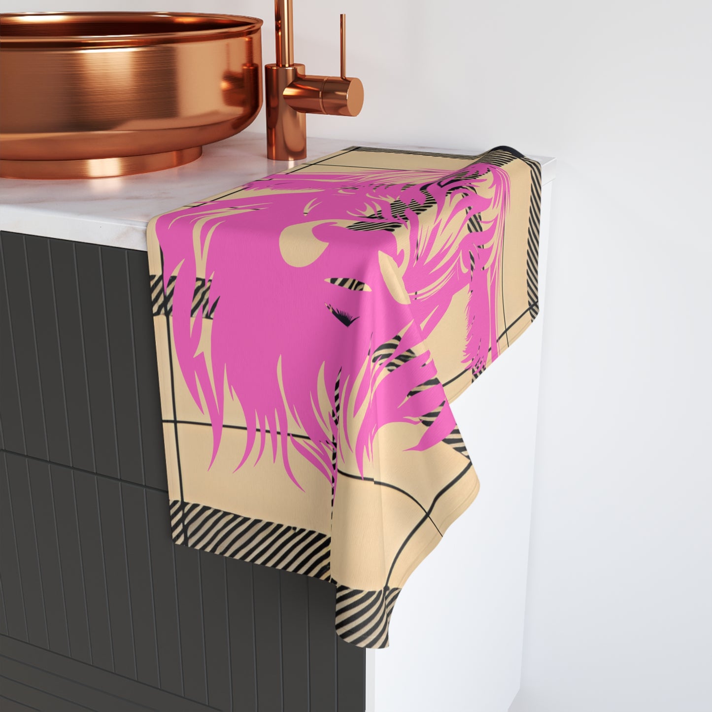 Pink Highland Cow Hand Towel, Farmhouse Decor, Kitchen Towel, Gift for Cow Lovers, Country Home Style