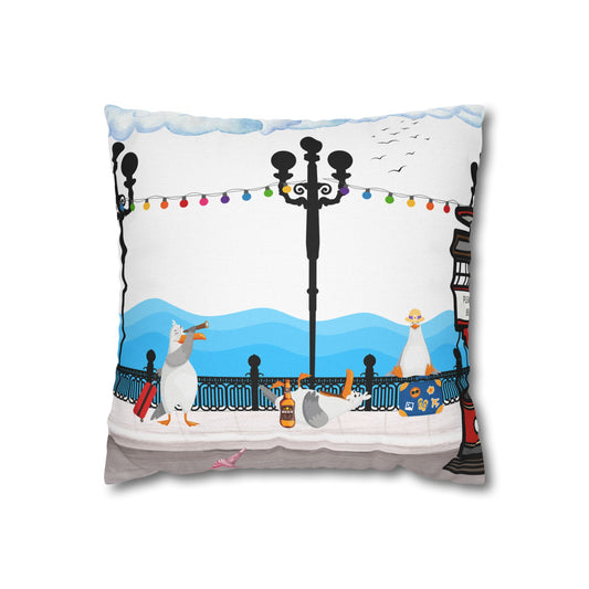 Whimsical Outdoor Scene Pillowcase - Cozy Home Decor, Comfortable Throw Pillow, Gift for Bird Lovers, Vibrant Cushion Cover, Perfect [...]