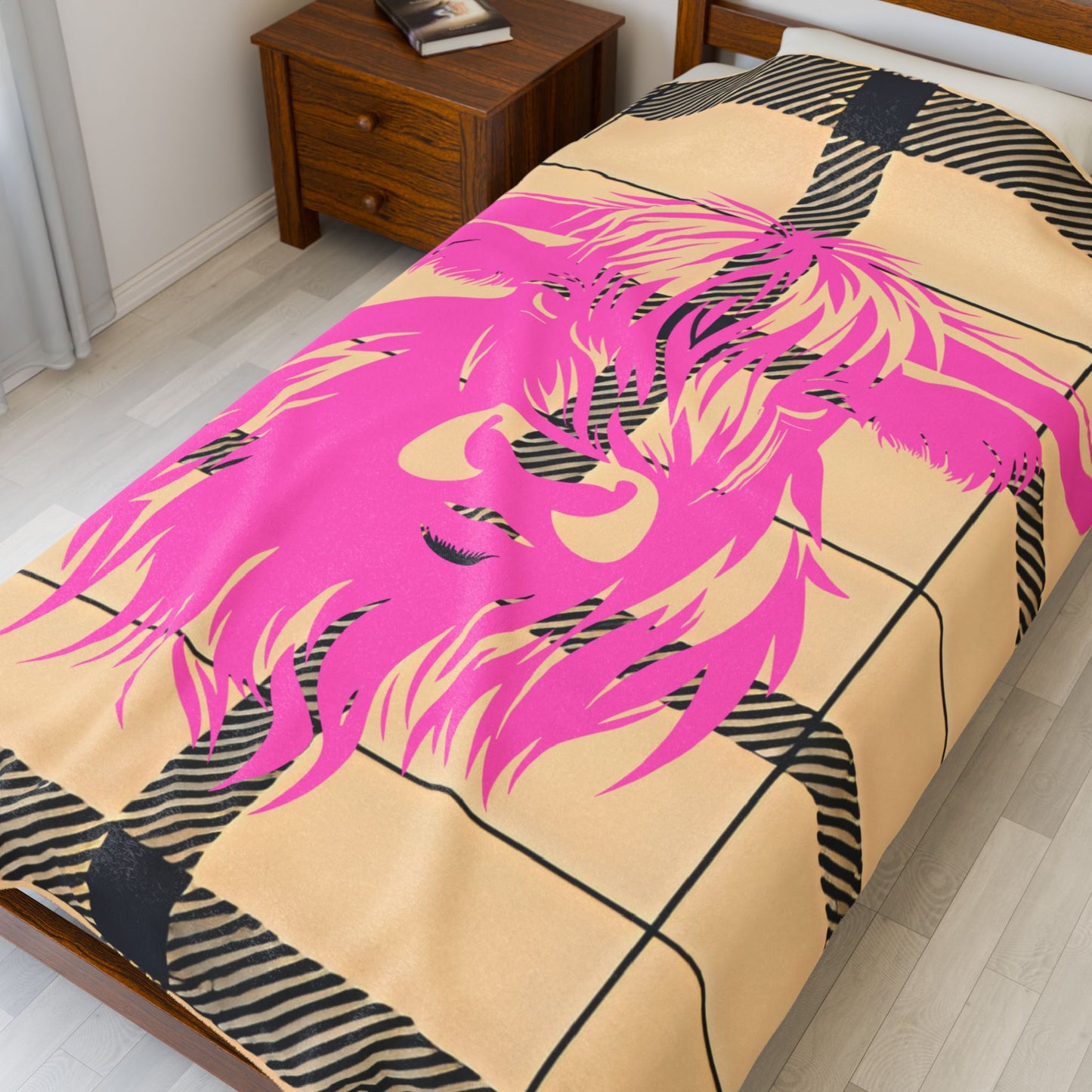 Pink Highland Cow Blankets, Cozy Velveteen Throw, Unique Home Decor, Gift for Animal Lovers, Warm Plush Blanket