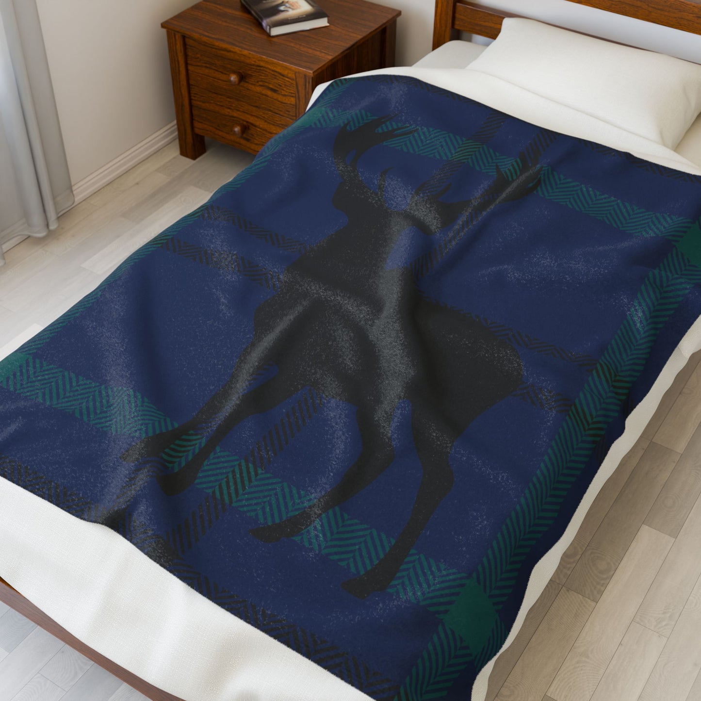 Plaid Deer Velveteen Plush Blanket - Cozy Winter Decor